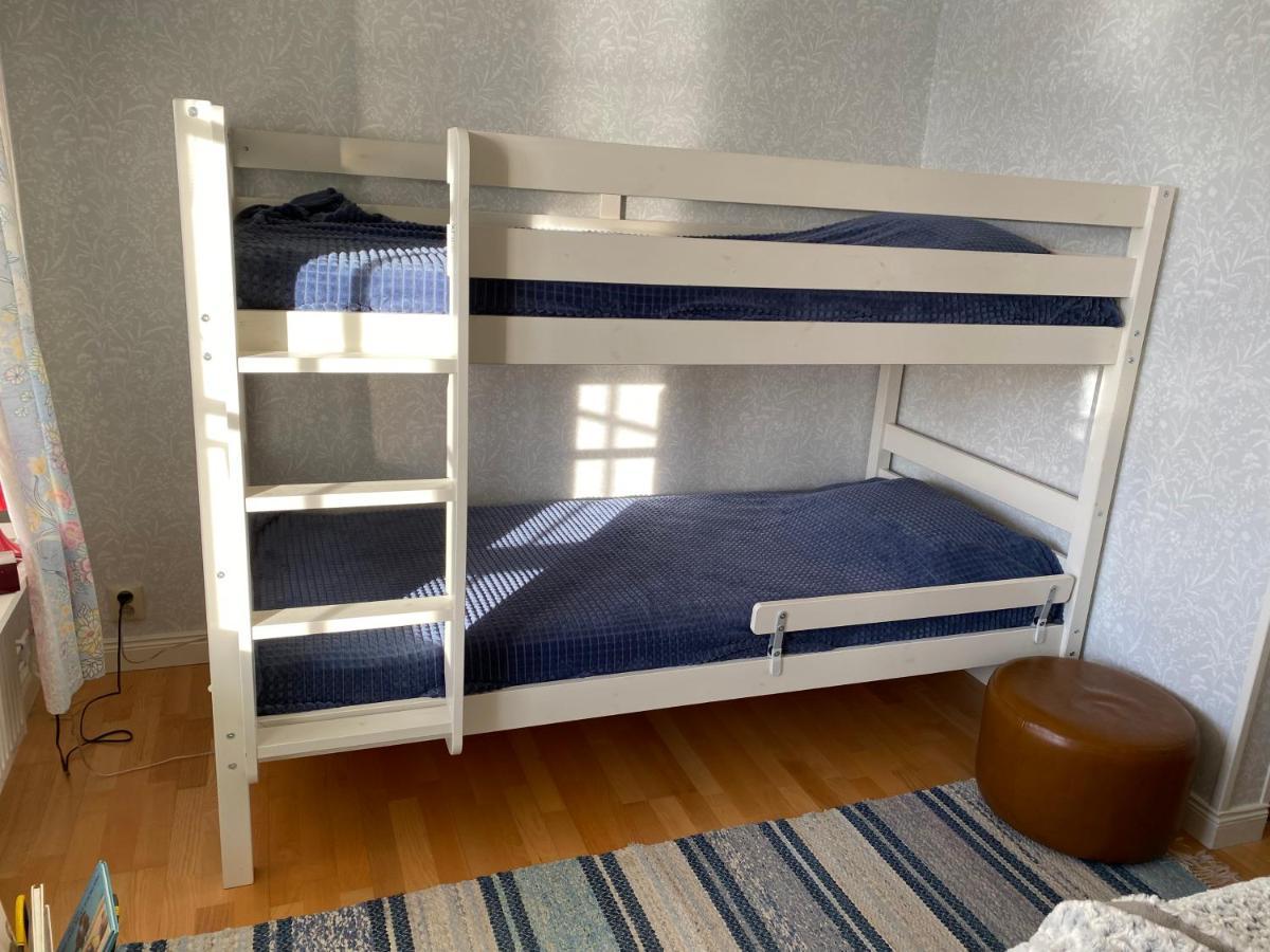 Pärla Med Egen Brygga Semesterbostad Västerås